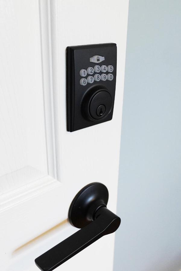 Ikonstay Accord Master With Privat Bath Toronto Exterior foto